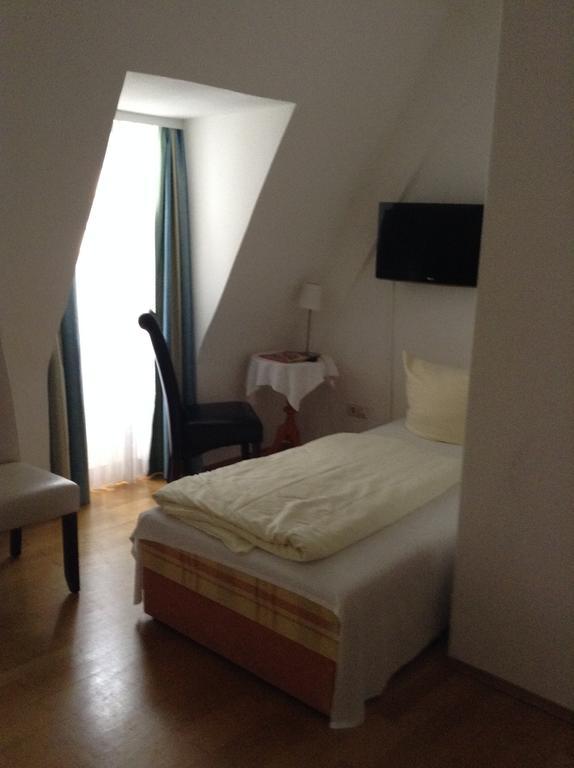 Hotel Zum Pfalzgrafen 하이델베르크 외부 사진