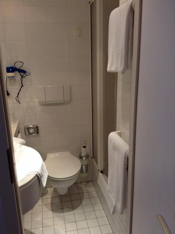 Hotel Zum Pfalzgrafen 하이델베르크 객실 사진