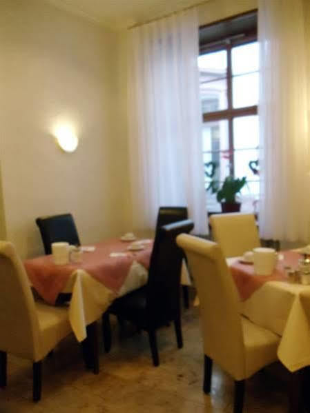 Hotel Zum Pfalzgrafen 하이델베르크 외부 사진