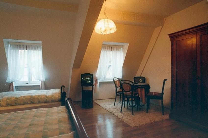 Hotel Zum Pfalzgrafen 하이델베르크 객실 사진